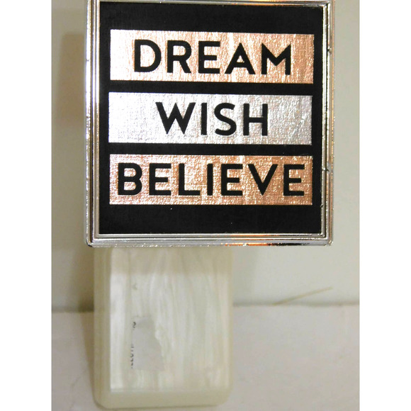 WALLFLOWERS DREAM WISH BELIEVE PLUG IN